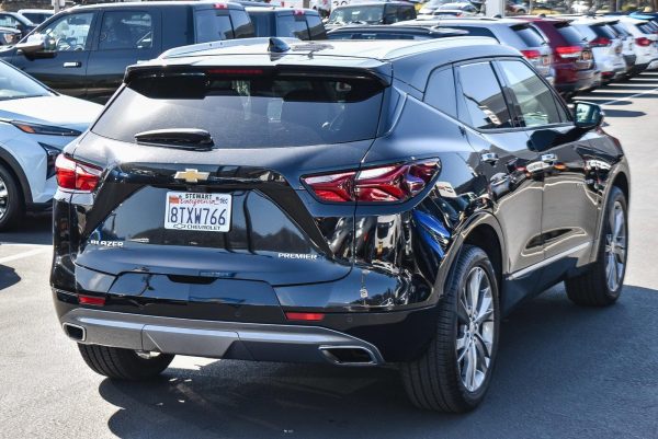 -1084799861365053405_4