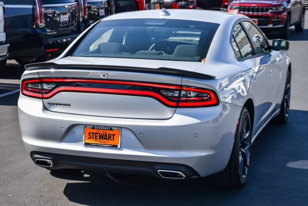 1302007887411944978_4