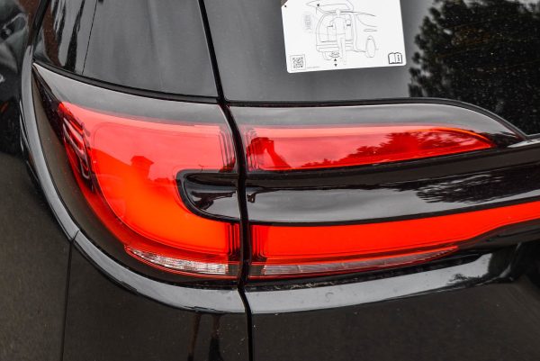 6544878071768995230_8