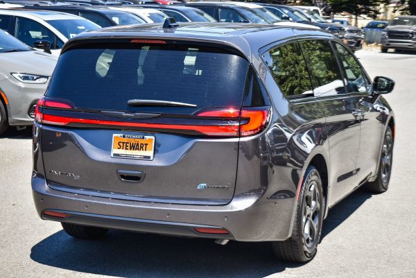 7650882774947323048_4