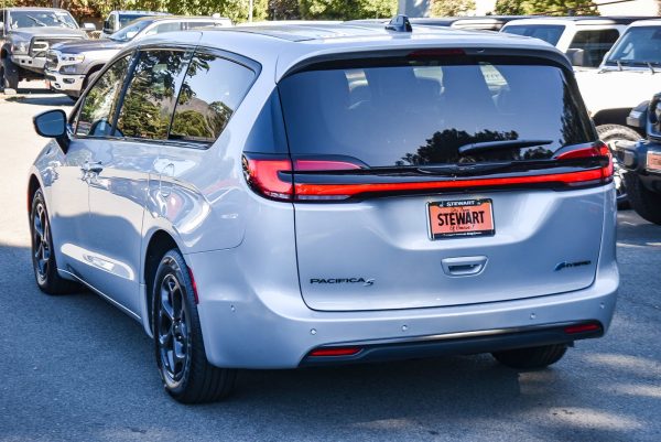 -857773605886800671_6