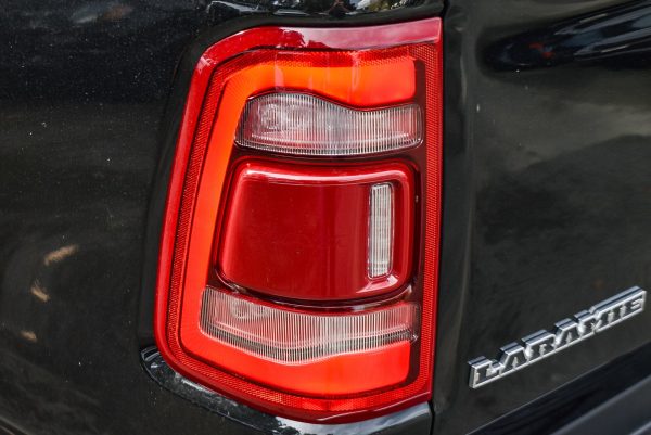 -945594919176779199_8 (1)